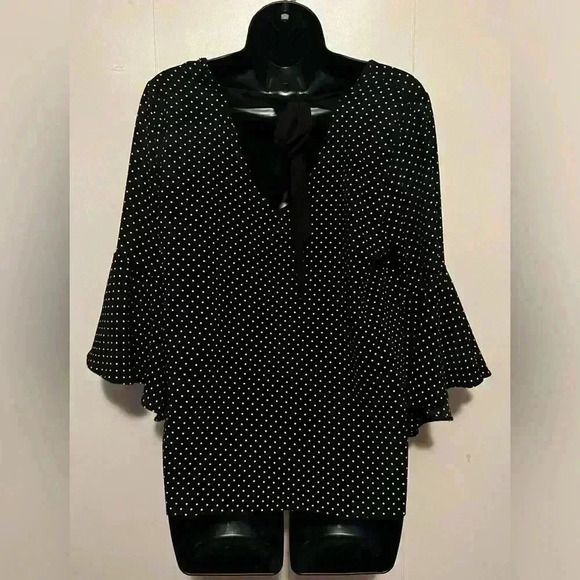Green Envelope Black White Polka Dot 3/4 Angel Sleeves Back Tie Blouse Womens M - Picture 2 of 5